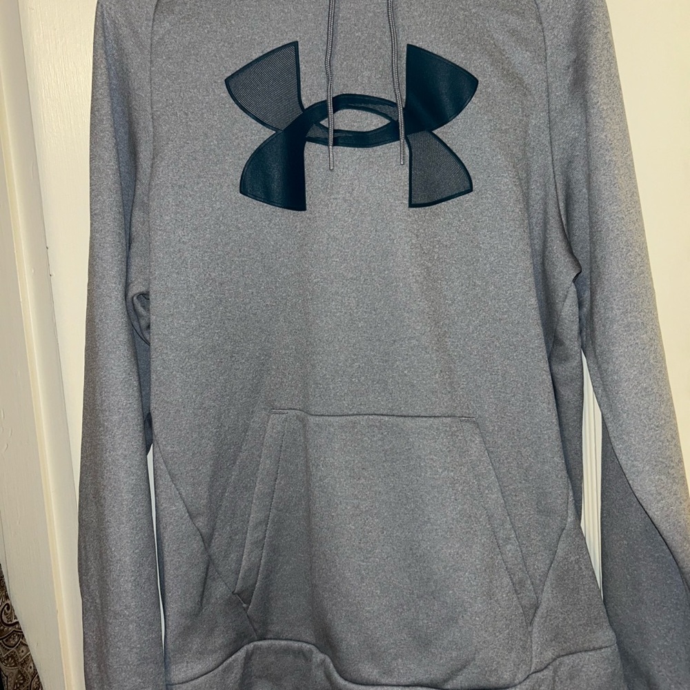 Under Armour Men's Gray Sweater with Black Logo
